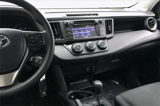 36497-toyota-rav4-2017-t