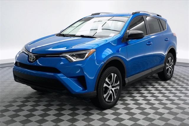 36504-toyota-rav4-2017-t