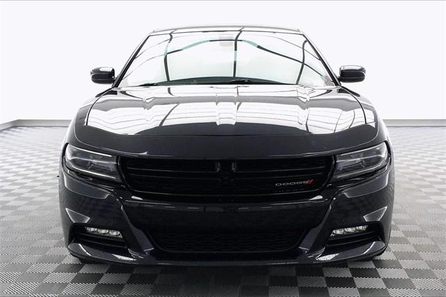 36526-dodge-charger-2017-p