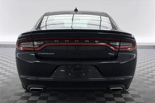 36527-dodge-charger-2017-p
