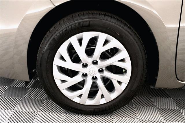 36586-toyota-corolla-2017-p