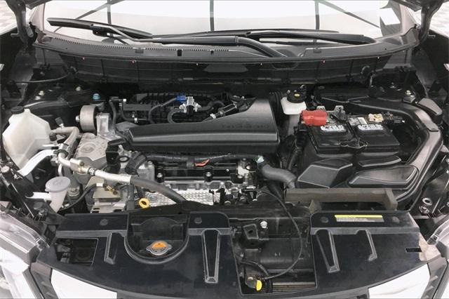36639-nissan-rogue-2018-t