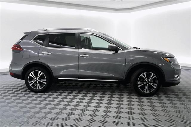 36643-nissan-rogue-2018-t