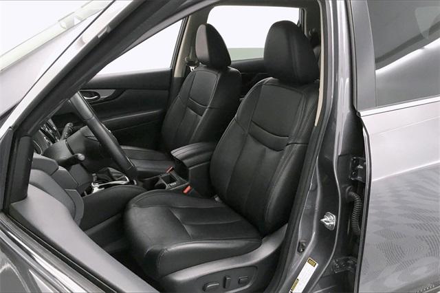 36645-nissan-rogue-2018-t