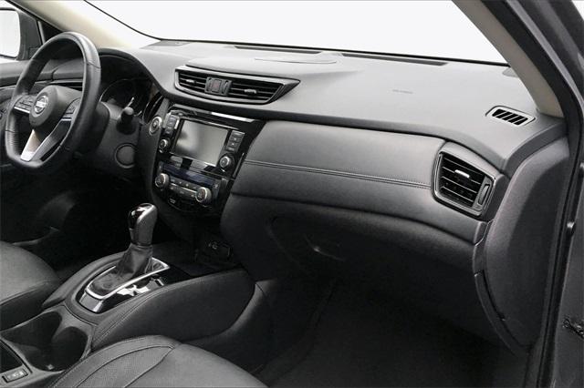 36658-nissan-rogue-2018-t