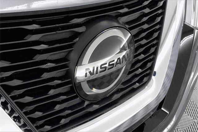 36662-nissan-rogue-2018-t