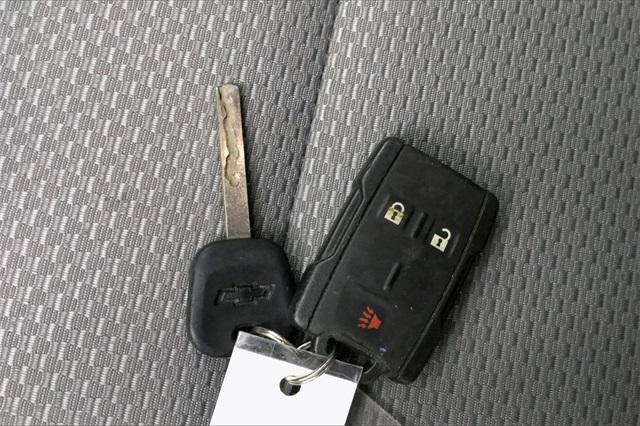 36705-chevrolet-silverado1500-2018-t
