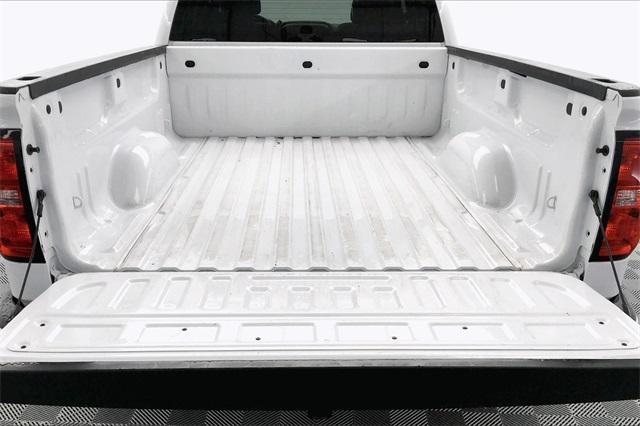 36718-chevrolet-silverado1500-2018-t