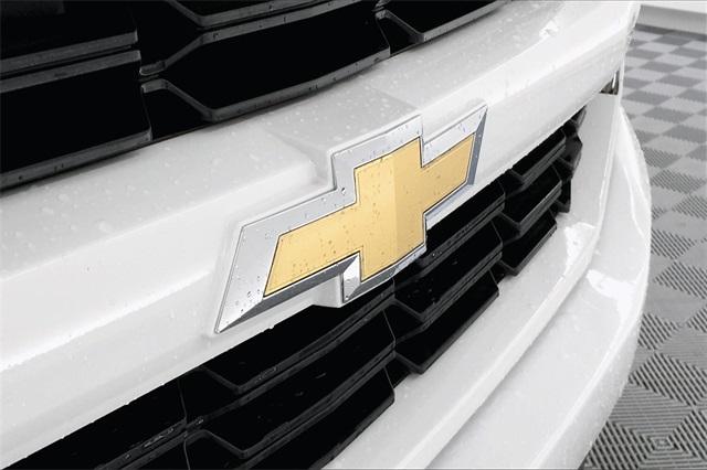 36725-chevrolet-silverado1500-2018-t