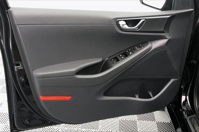 37034-hyundai-ioniqhybrid-2019-n0542f4s