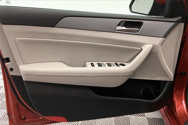 37101-hyundai-sonata-2019-284j2f4p
