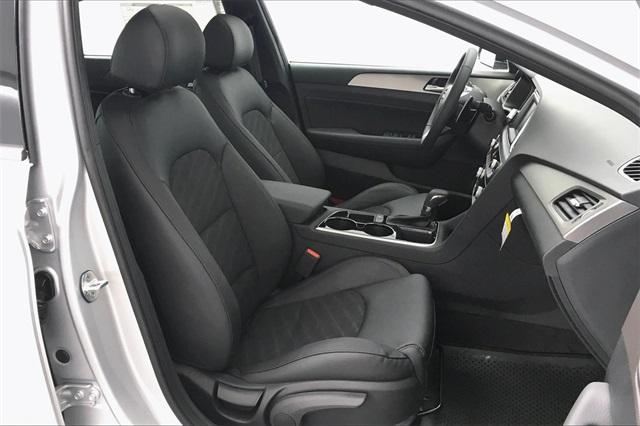 37158-hyundai-sonata-2019-284k2f4p