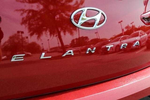 37258-hyundai-elantra-2019-48422f45