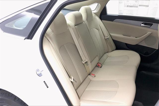 37340-hyundai-sonata-2019-284h2f4p