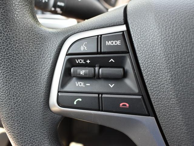 3735-hyundai-elantra-2017-47402f45