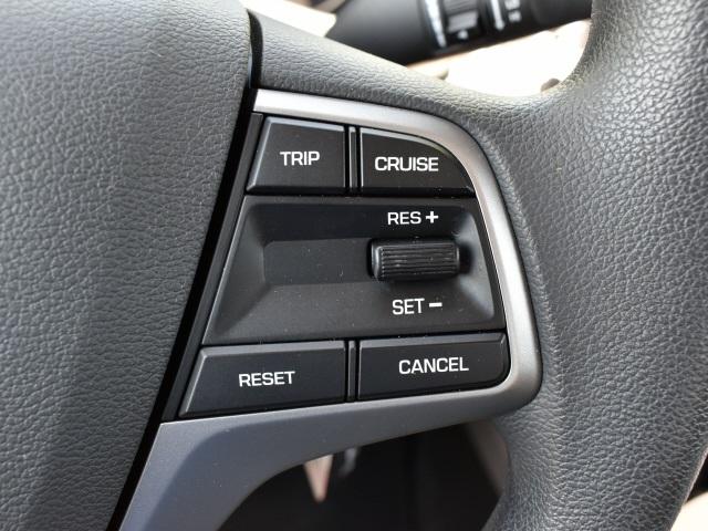 3736-hyundai-elantra-2017-47402f45
