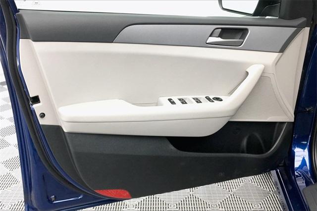 37389-hyundai-sonata-2019-284h2f4p