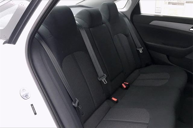 37429-hyundai-sonata-2019-284h2f4p