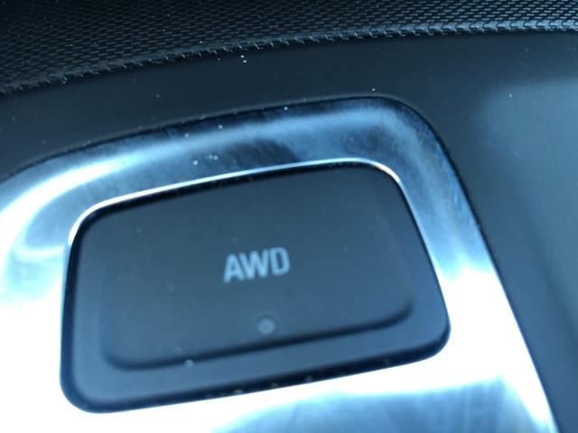 37701-chevrolet-equinox-2018-awd