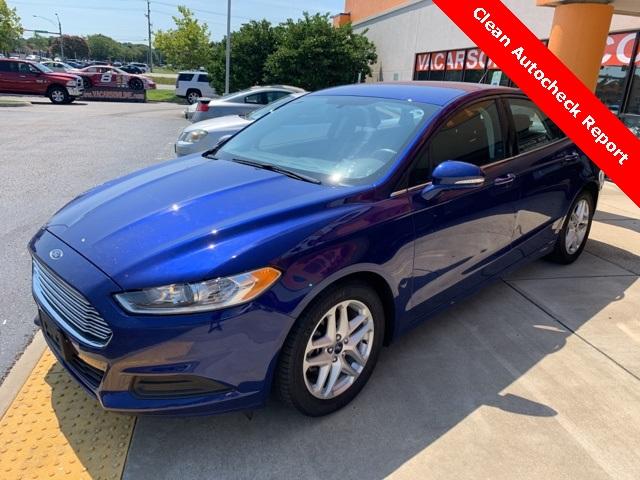 37768-ford-fusion-2016-fwd