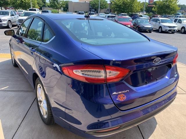 37769-ford-fusion-2016-fwd