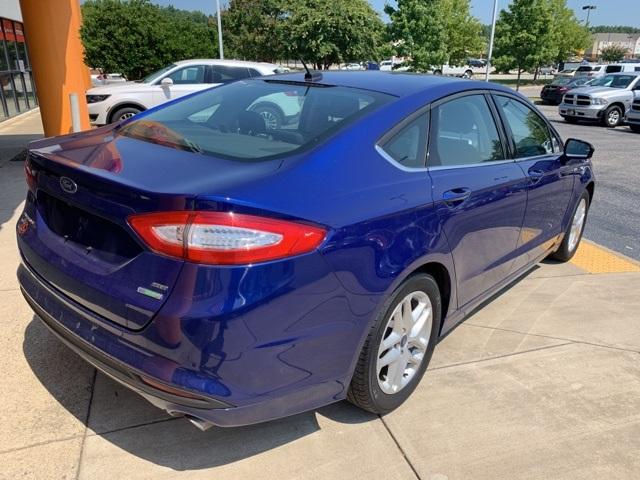 37770-ford-fusion-2016-fwd