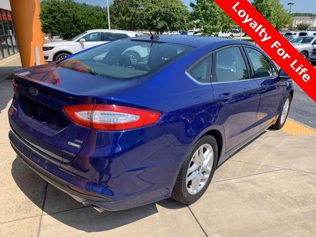 37771-ford-fusion-2016-fwd