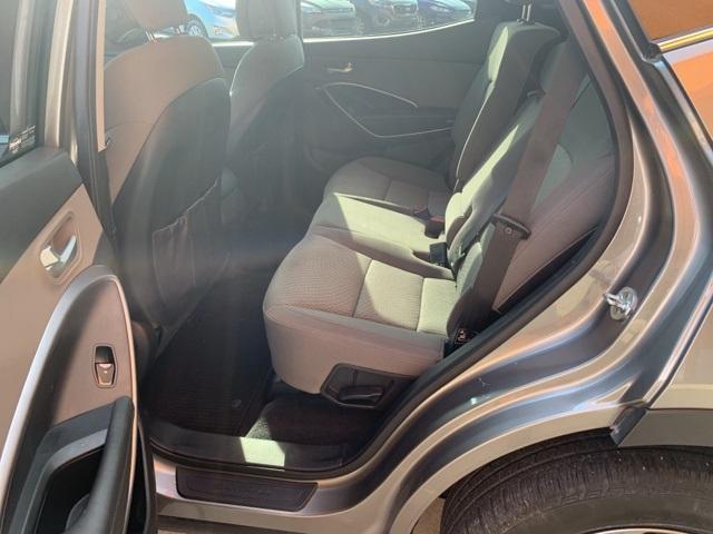 37845-hyundai-santafesport-2017-awd