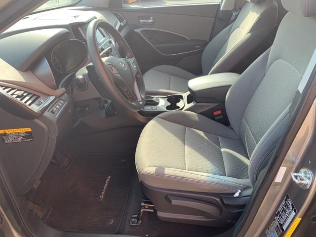 37847-hyundai-santafesport-2017-awd