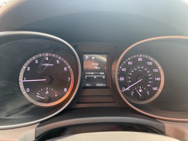 37851-hyundai-santafesport-2017-awd