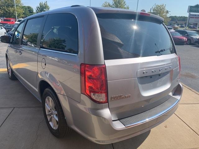 38032-dodge-grandcaravan-2018-fwd