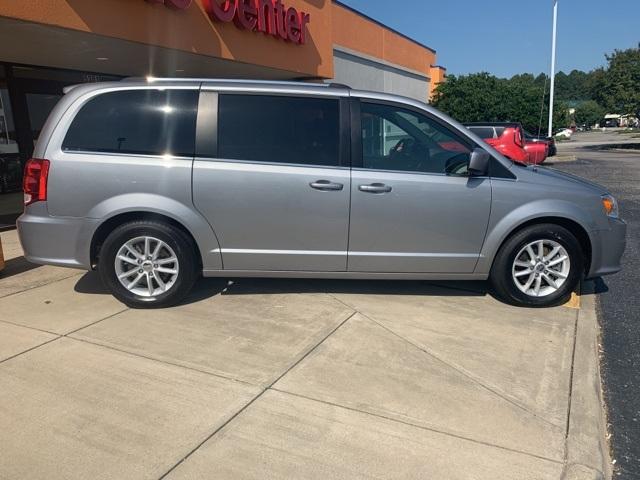 38034-dodge-grandcaravan-2018-fwd