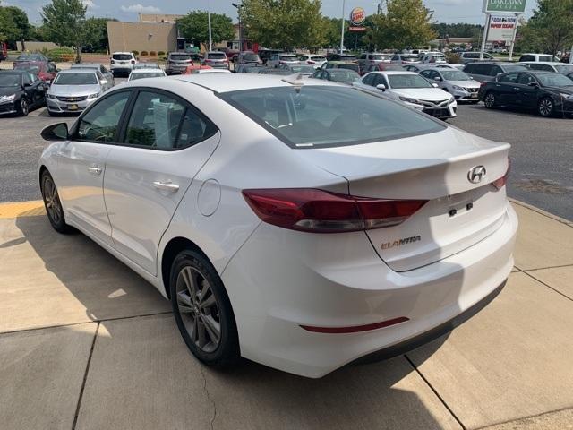 38102-hyundai-elantra-2018-fwd
