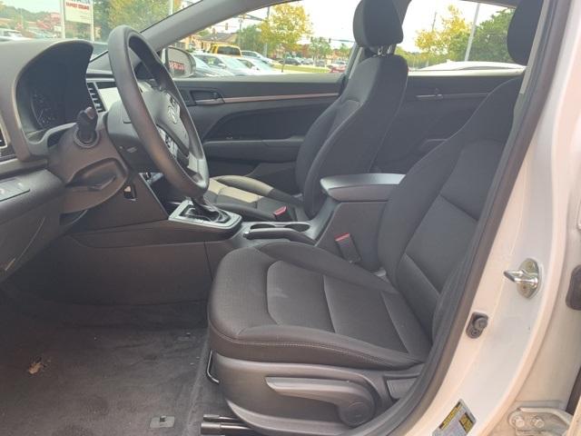 38107-hyundai-elantra-2018-fwd