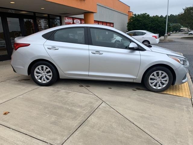 38129-hyundai-accent-2018-fwd