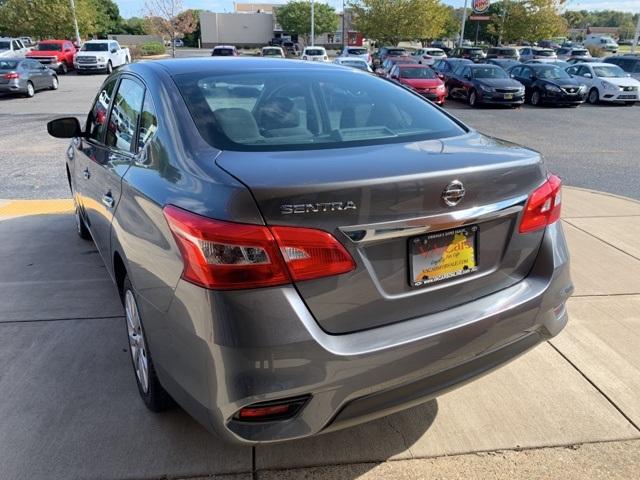 38211-nissan-sentra-2018-fwd