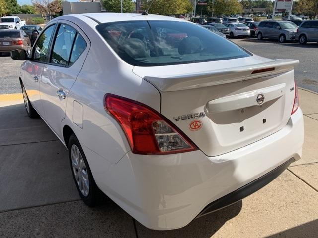 38249-nissan-versa-2018-fwd