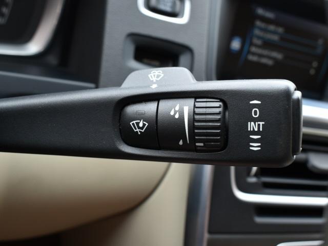 3830-volvo-s60-2015-s60t5