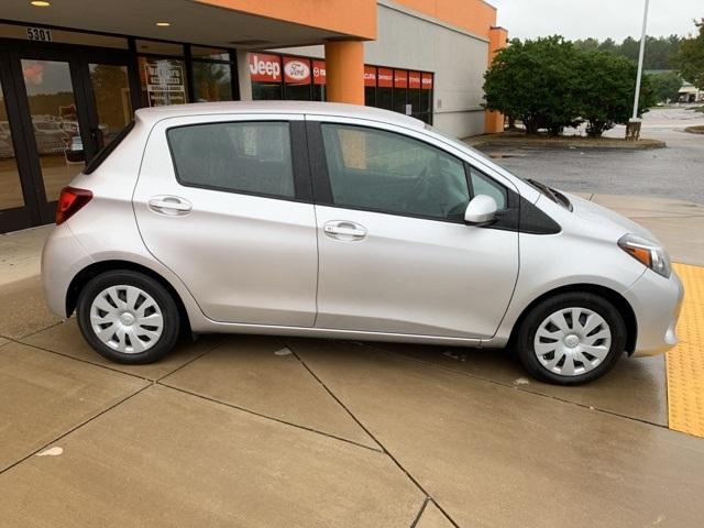 38301-toyota-yaris-2017-fwd