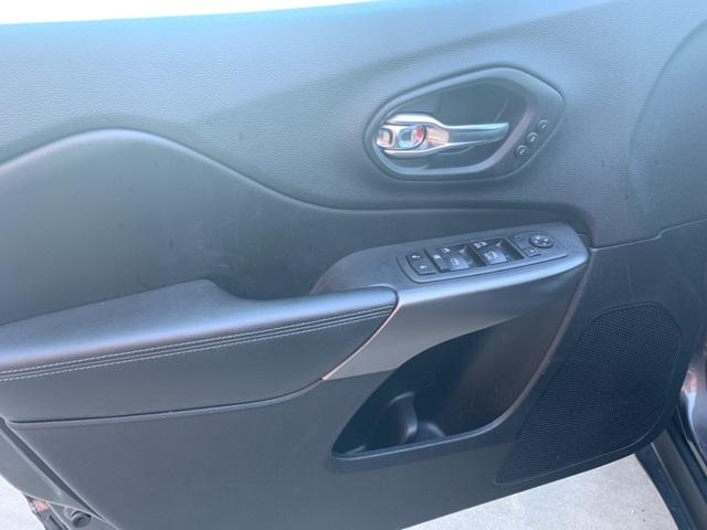 38357-jeep-cherokee-2019-fwd