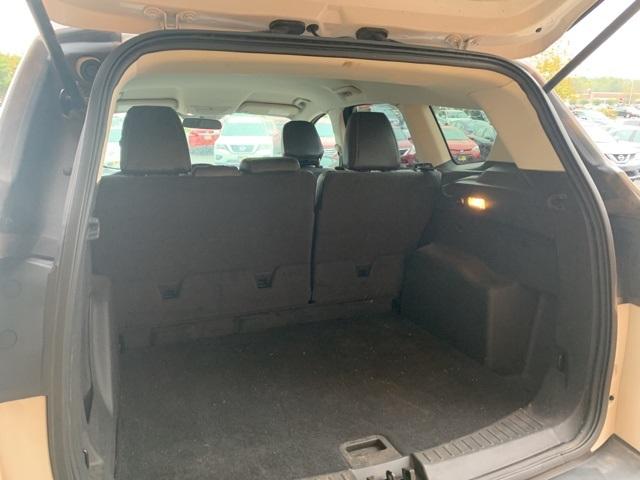 38368-ford-escape-2018-4wd