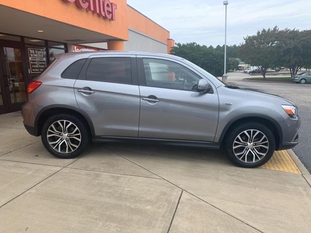 38397-mitsubishi-outlandersport-2018-fwd