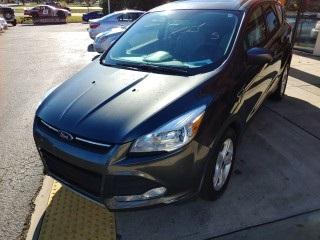 38440-ford-escape-2016-fwd