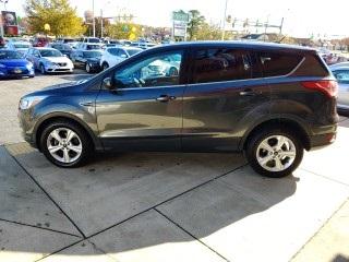 38441-ford-escape-2016-fwd