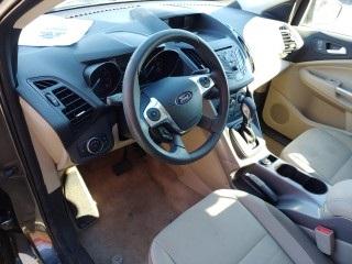 38452-ford-escape-2016-fwd