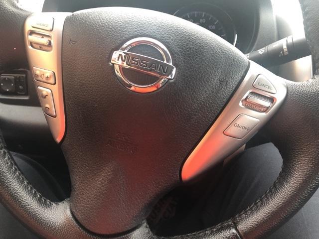38533-nissan-versa-2018-fwd
