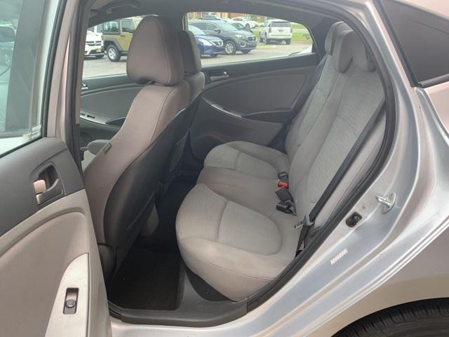 38607-hyundai-accent-2017-fwd