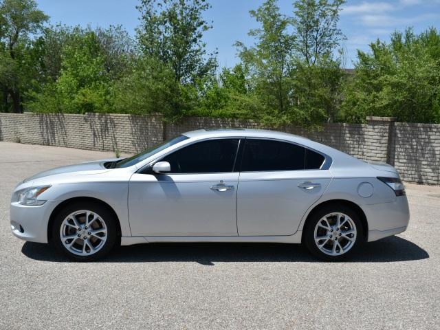 3875-nissan-maxima-2013-16113