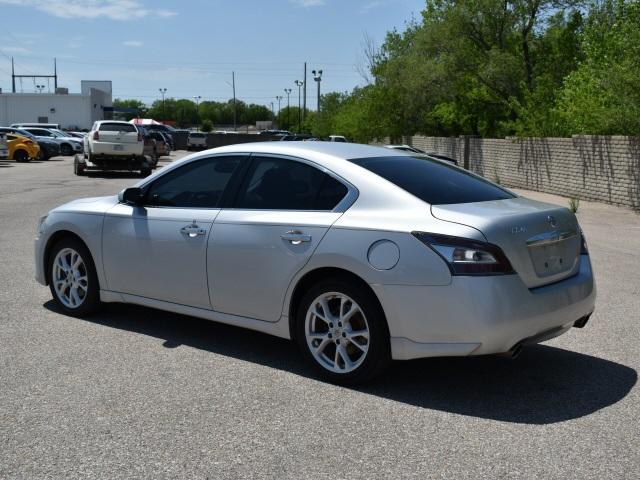 3876-nissan-maxima-2013-16113