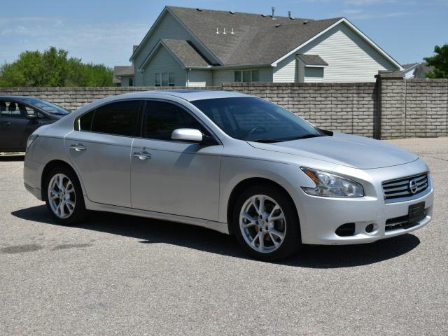 3877-nissan-maxima-2013-16113